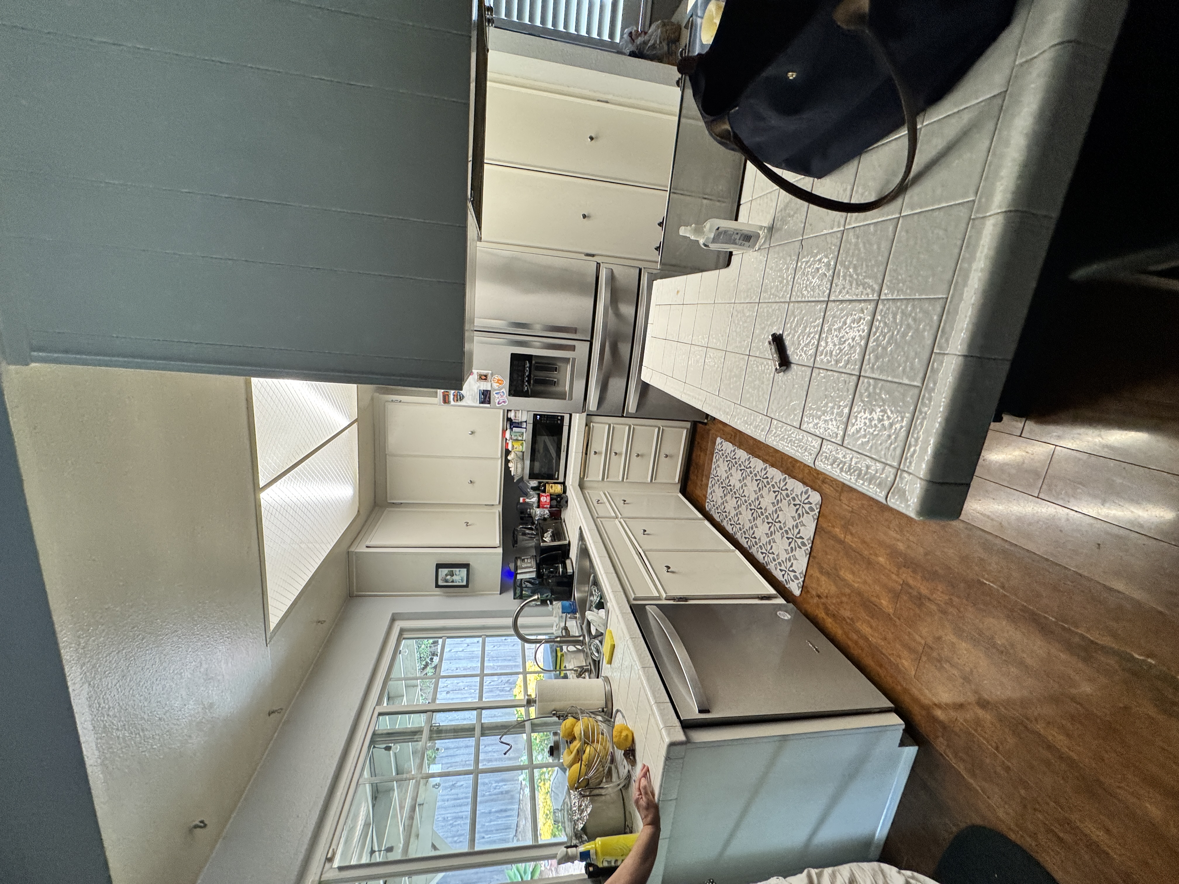 melrose kitchen photo 4